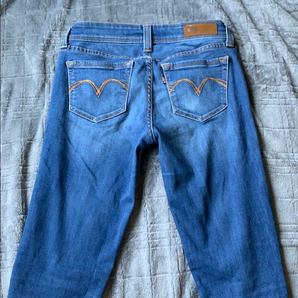 Levi jeans - Picture 2 of 3